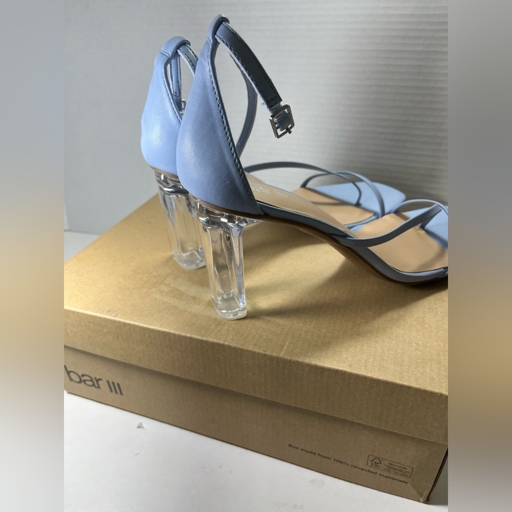 Heels - Picture 3 of 6